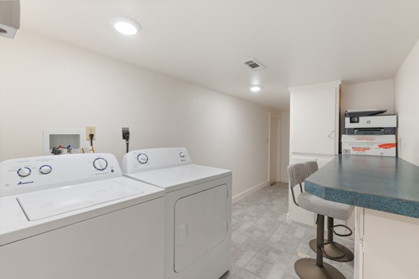 EUREKA SPRINGS - Residential Lease