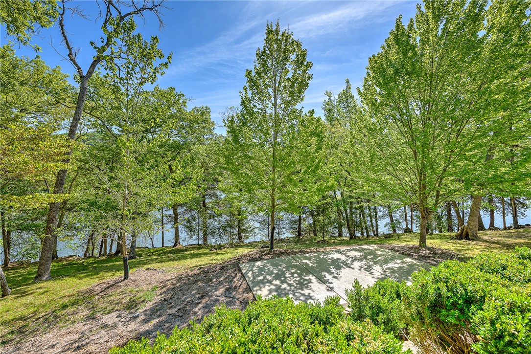 Unit 116 Holiday Island - Residential