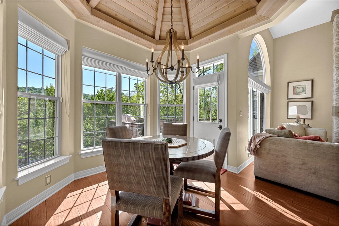 Unit 116 Holiday Island - Residential