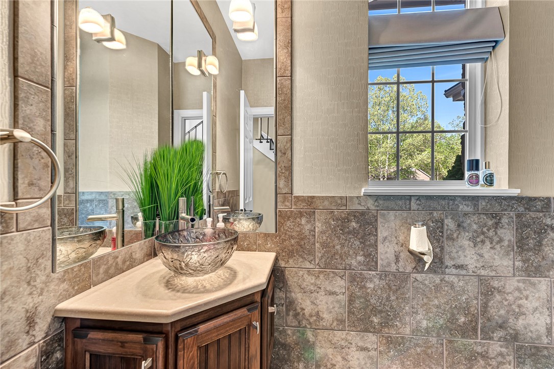 Unit 116 Holiday Island - Residential