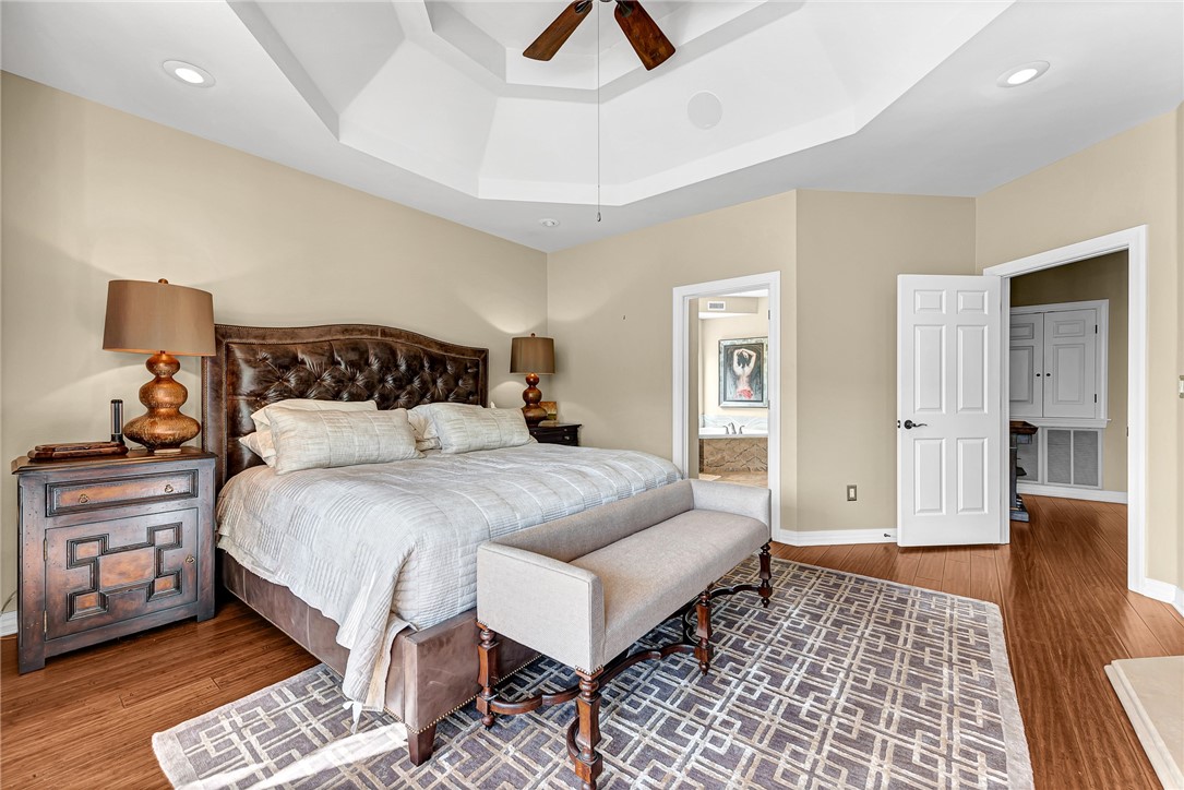 Unit 116 Holiday Island - Residential