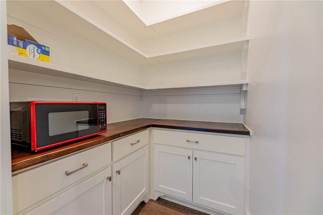 CLAYPOOL ADD - Residential