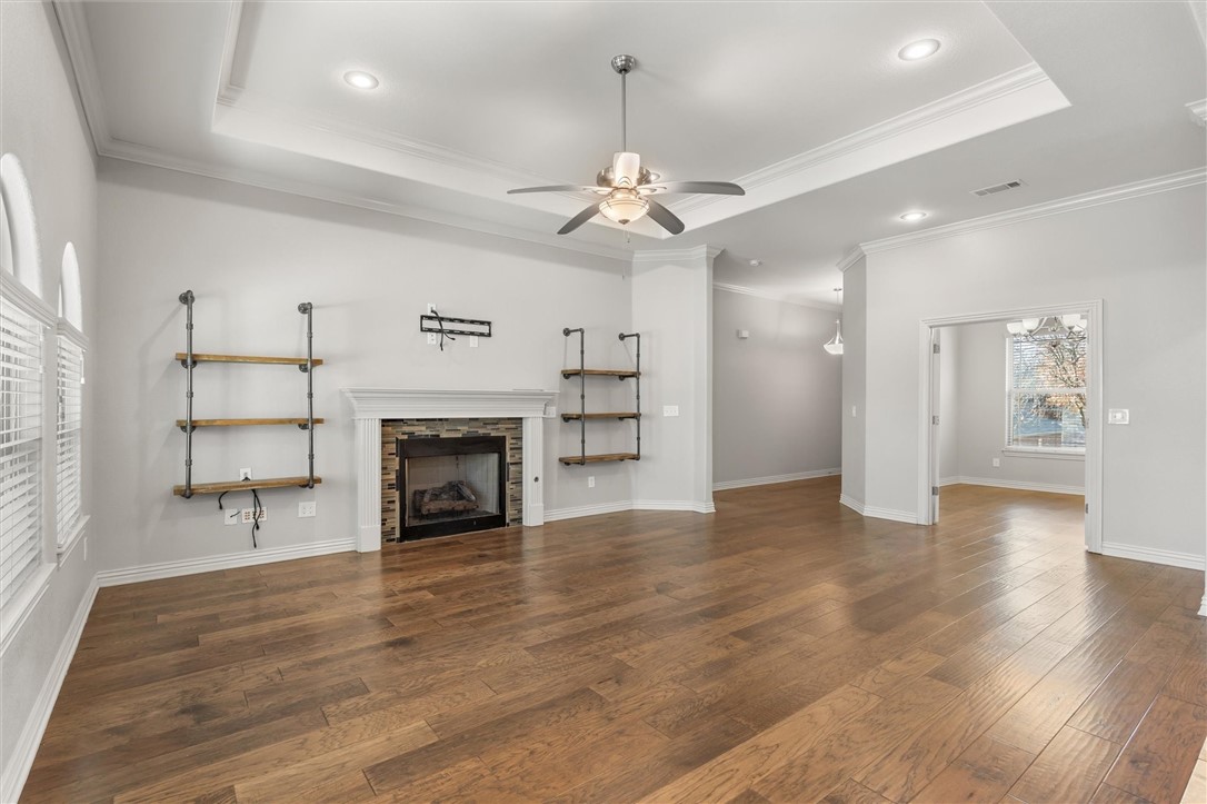 Hickory Hills Sub Cave Spgs - Residential