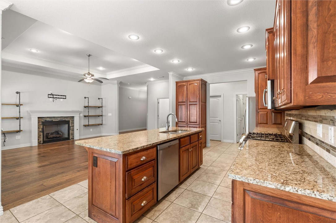 Hickory Hills Sub Cave Spgs - Residential