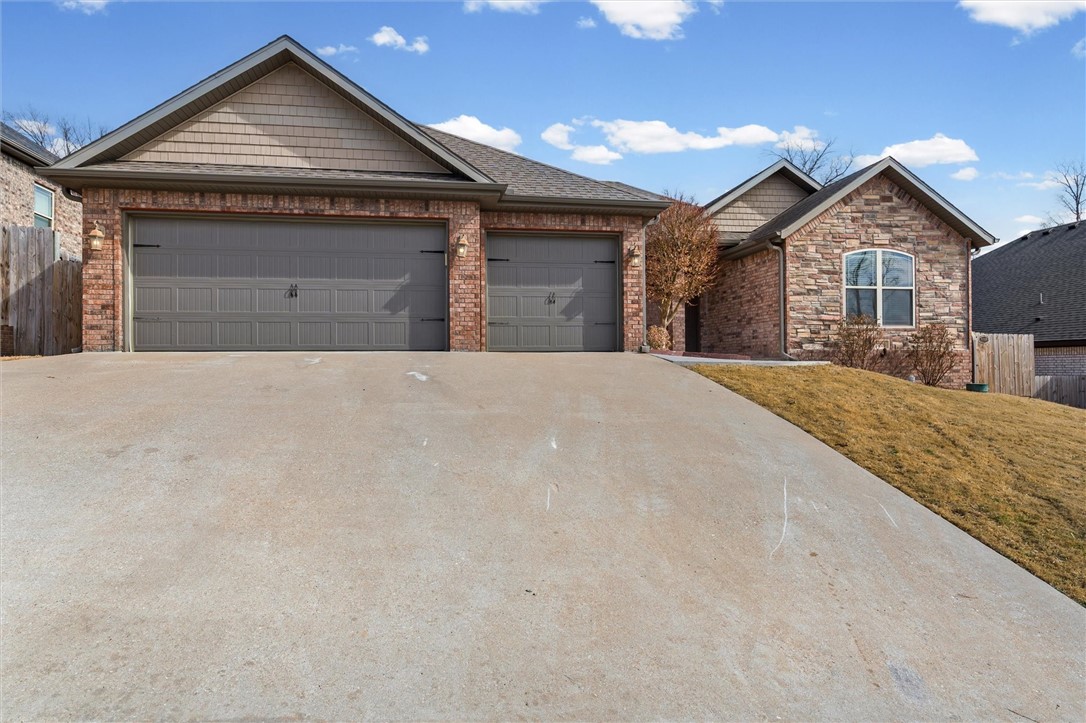 Hickory Hills Sub Cave Spgs - Residential