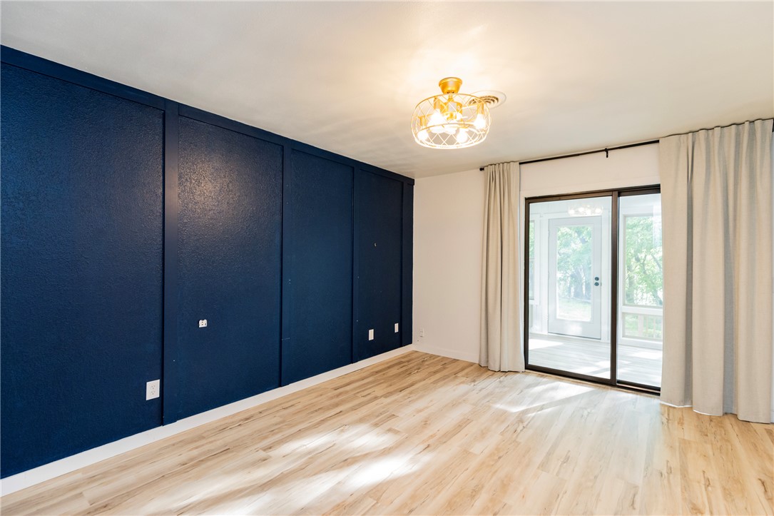 Melanie Courts Bvv - Residential