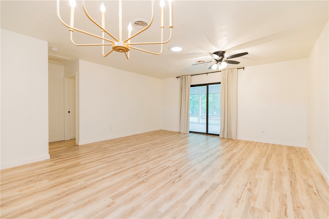 Melanie Courts Bvv - Residential