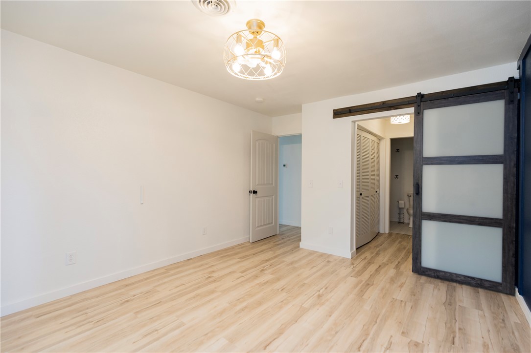 Melanie Courts Bvv - Residential