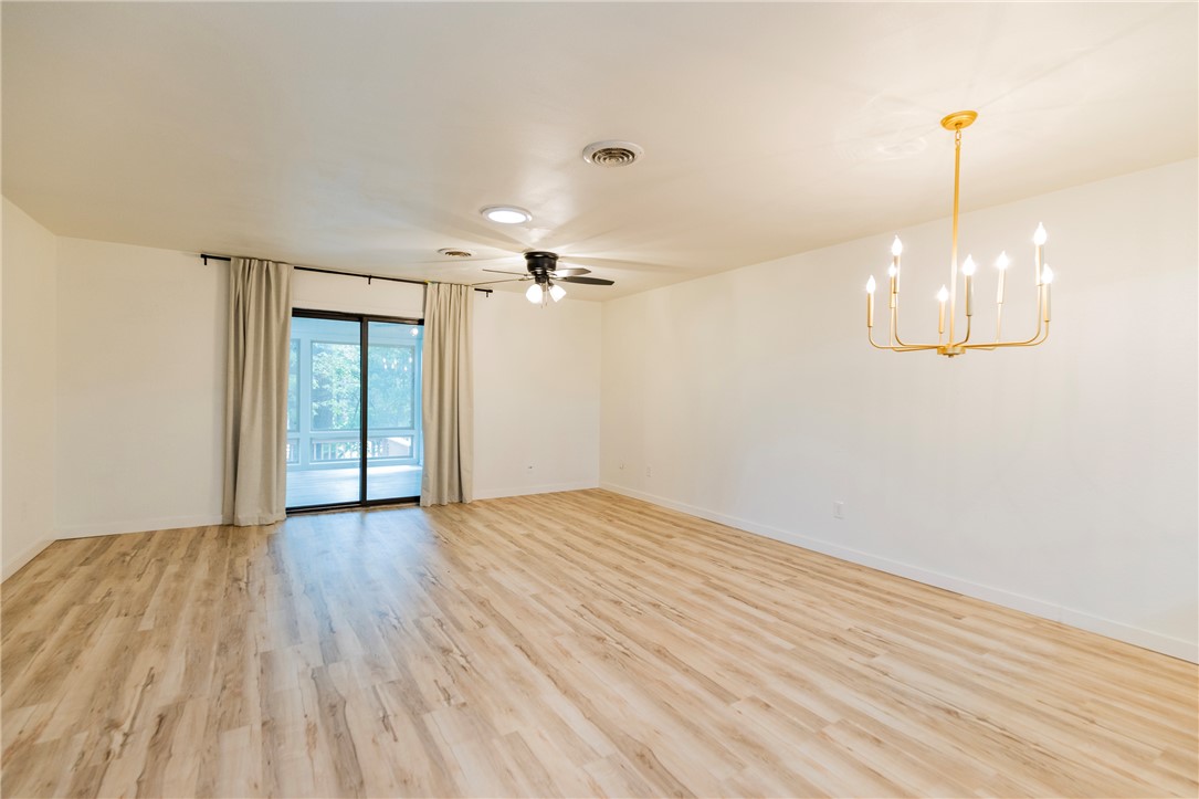 Melanie Courts Bvv - Residential