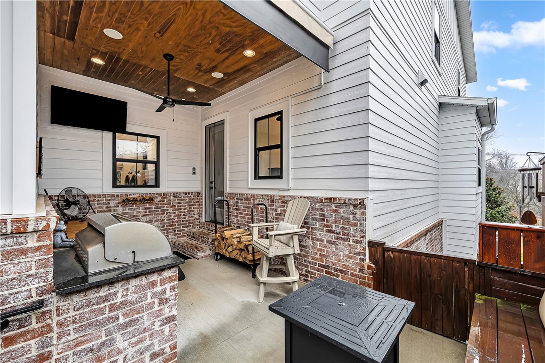 Wilson-Adams Sub - Residential