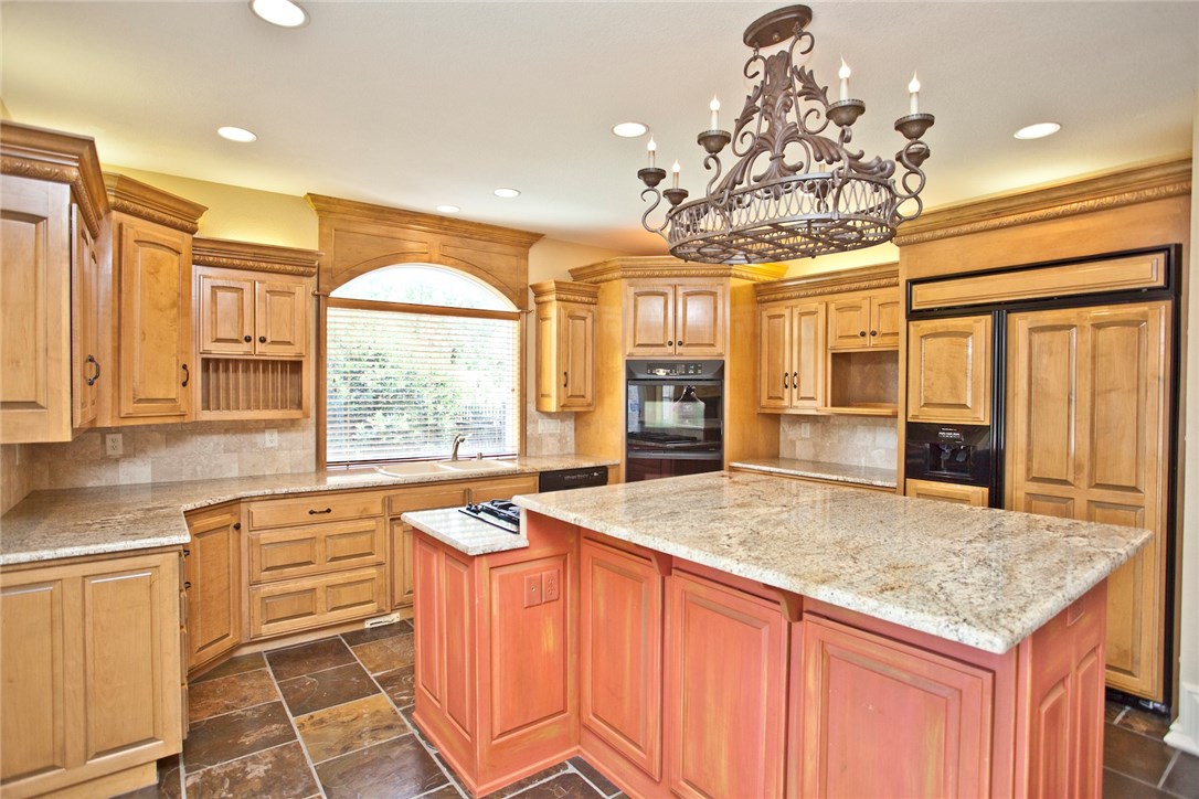 Pinnacle Golf & Cc-Rogers - Residential