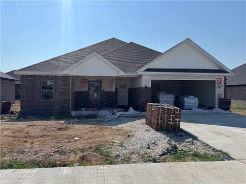 Photo of 1049 Cook Street, Pea Ridge, AR 72751 (MLS # 1357419)