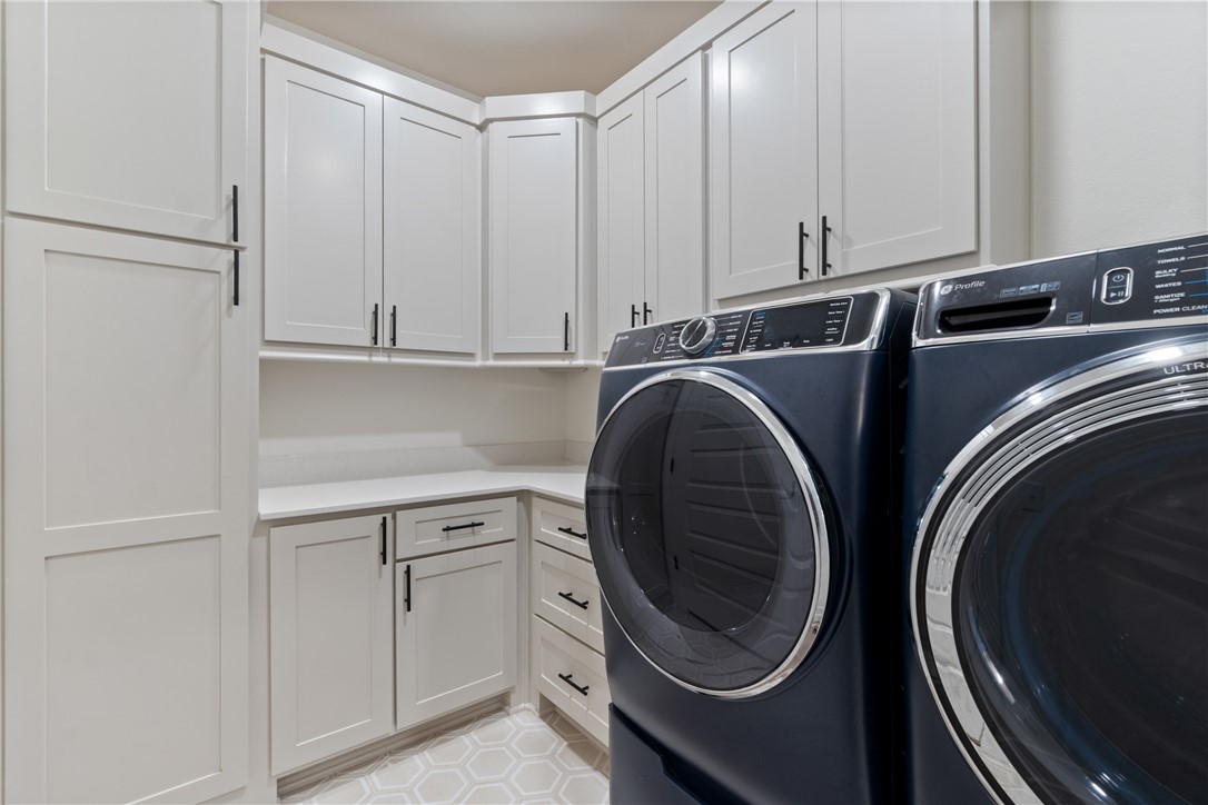 David Lyle Village Ph I - Residential