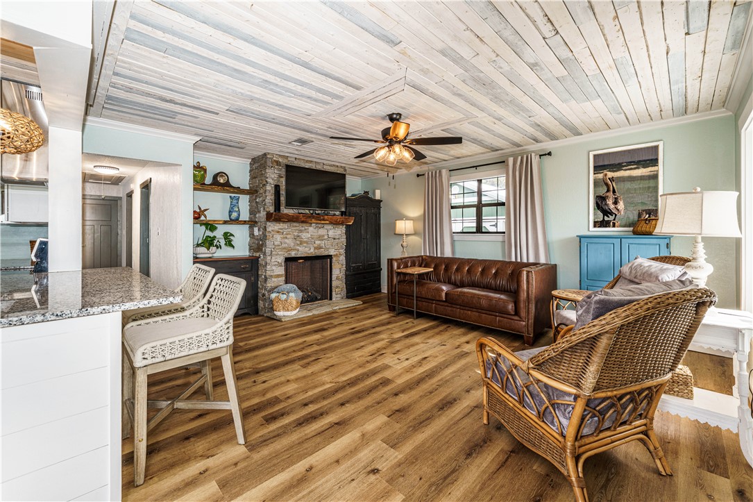 Unit 1 Holiday Island - Residential