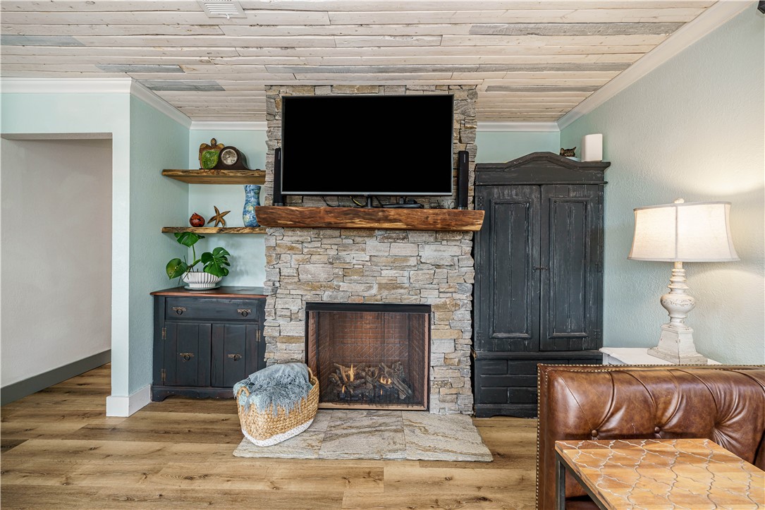 Unit 1 Holiday Island - Residential