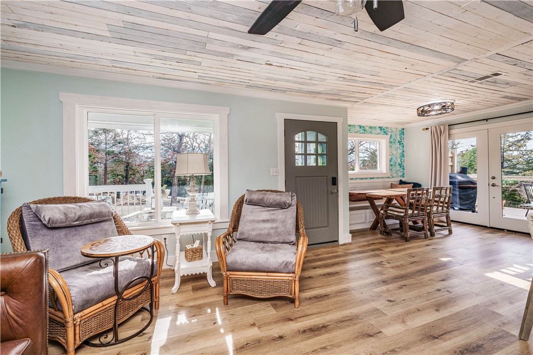 Unit 1 Holiday Island - Residential