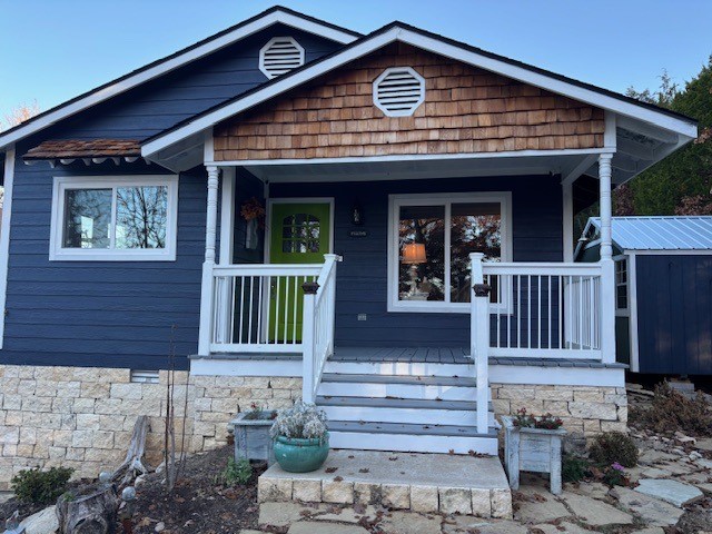 Unit 1 Holiday Island - Residential