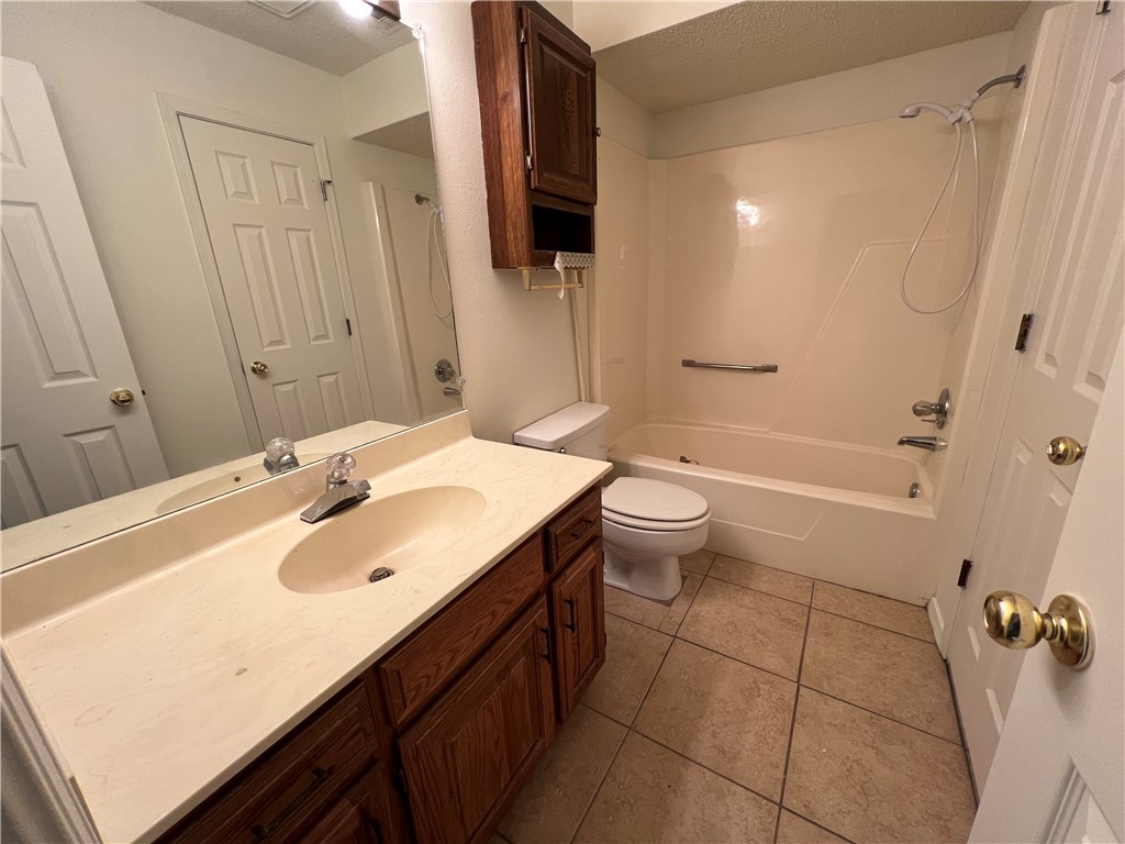 Kirksey Place - Residential Lease
