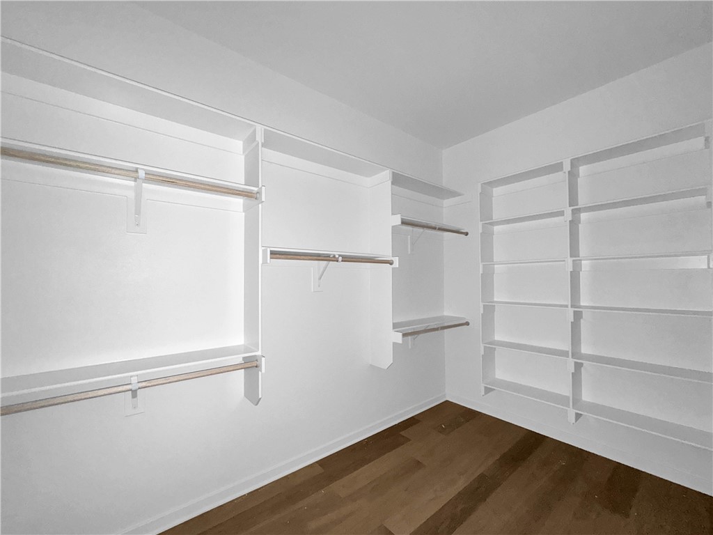 Pine Hollow - Residential