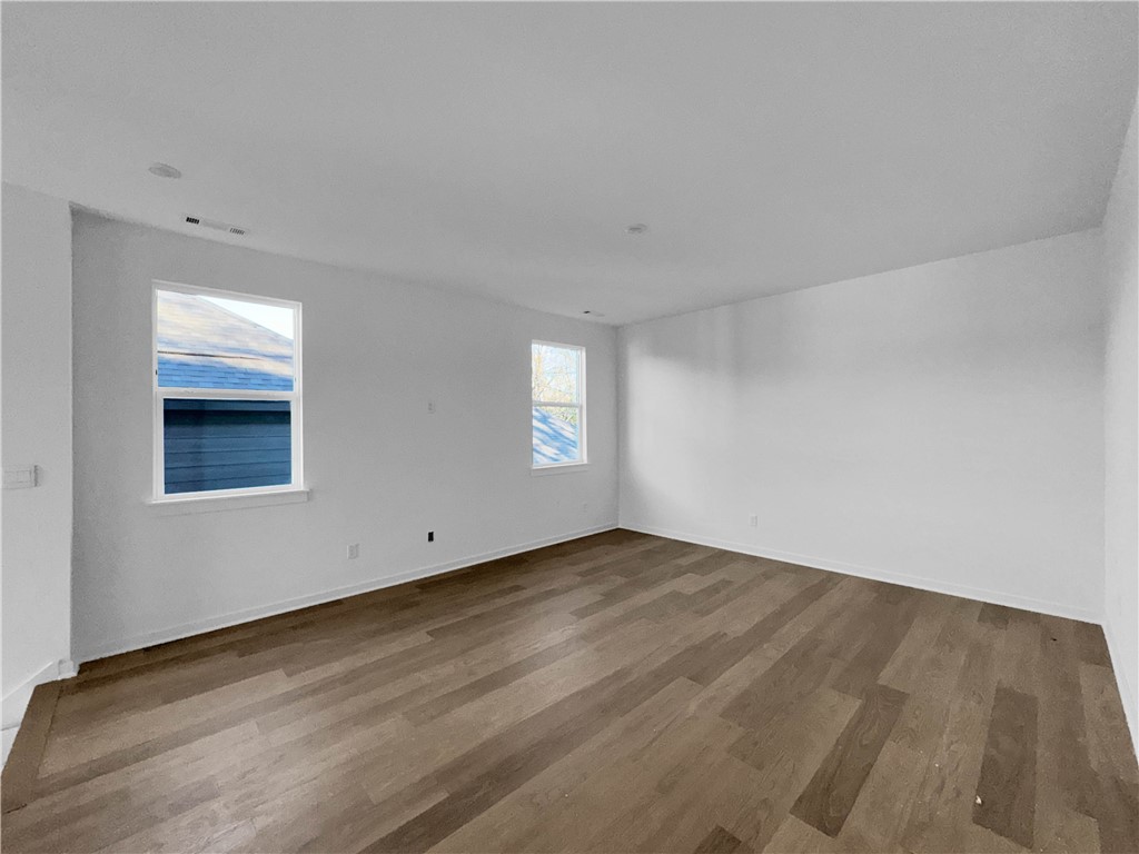 Pine Hollow - Residential