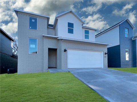 Photo of 1810 E Fiji Street, Fayetteville, AR 72701 (MLS # 1334760)