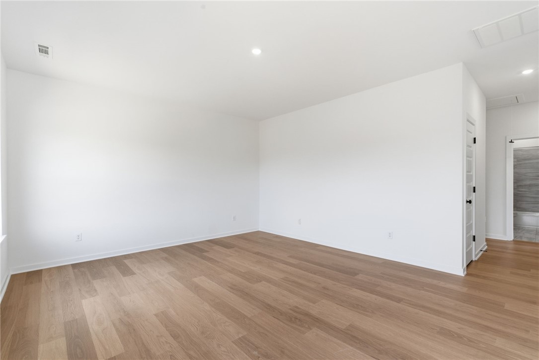 Pine Hollow - Residential