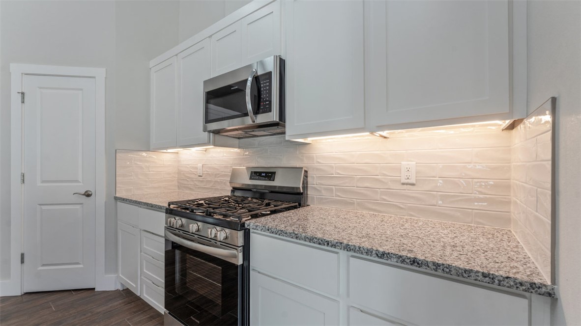 Crystal Cove Ph I - Residential Lease