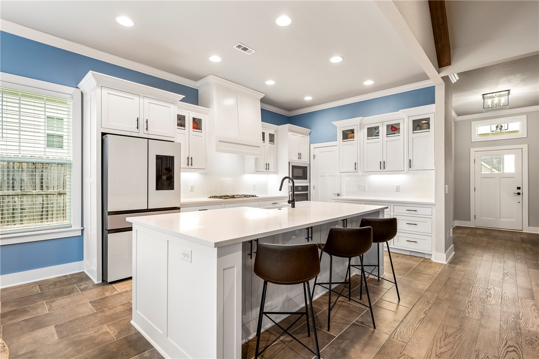 Crescent View - Residential