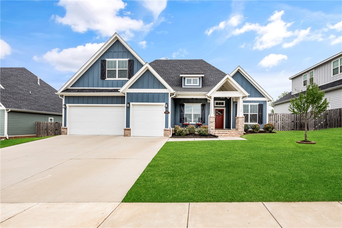 Crescent View - Residential