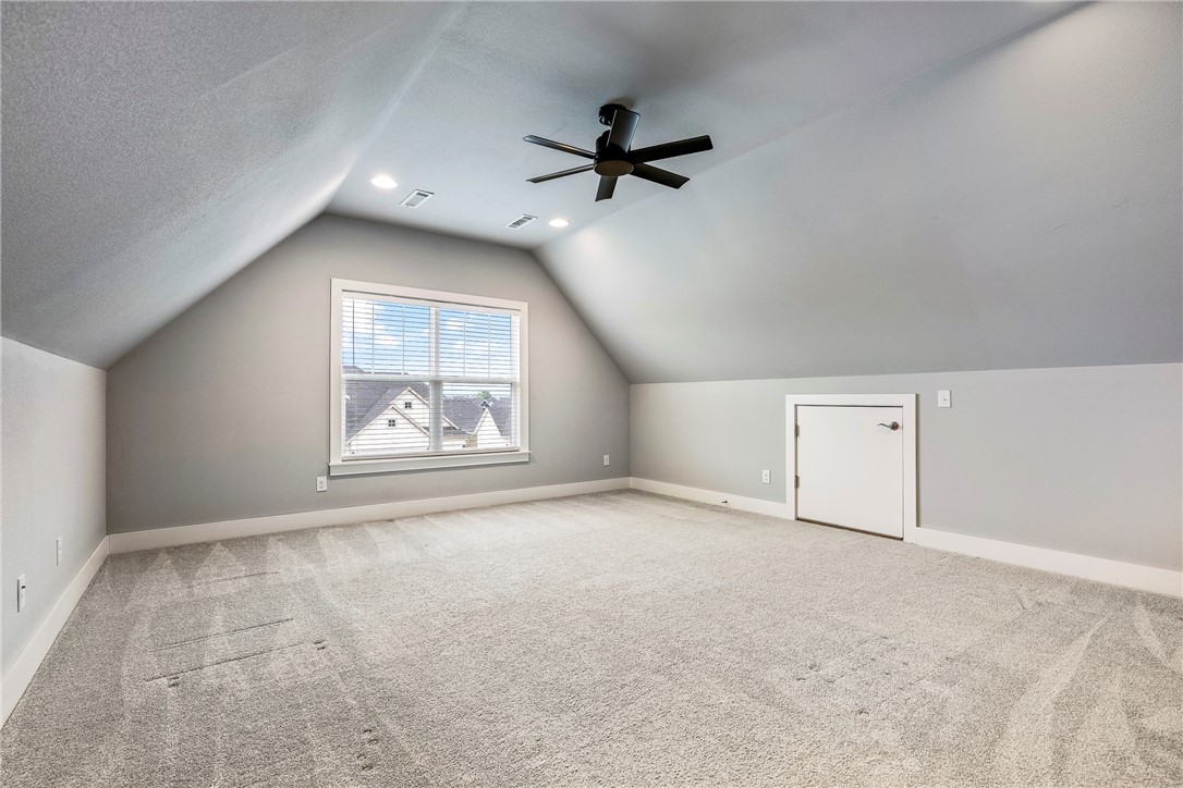 Crescent View - Residential