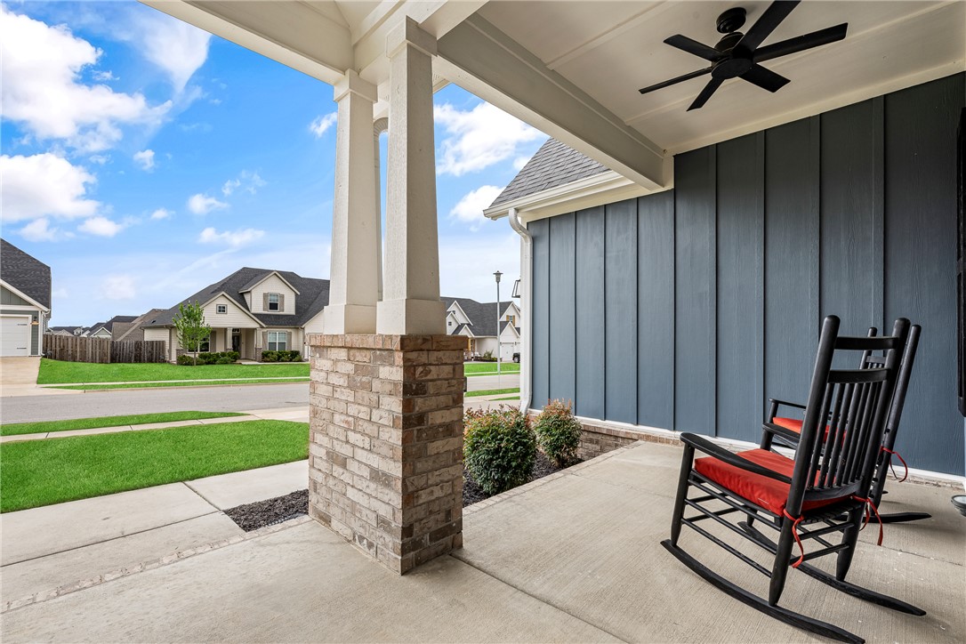 Crescent View - Residential