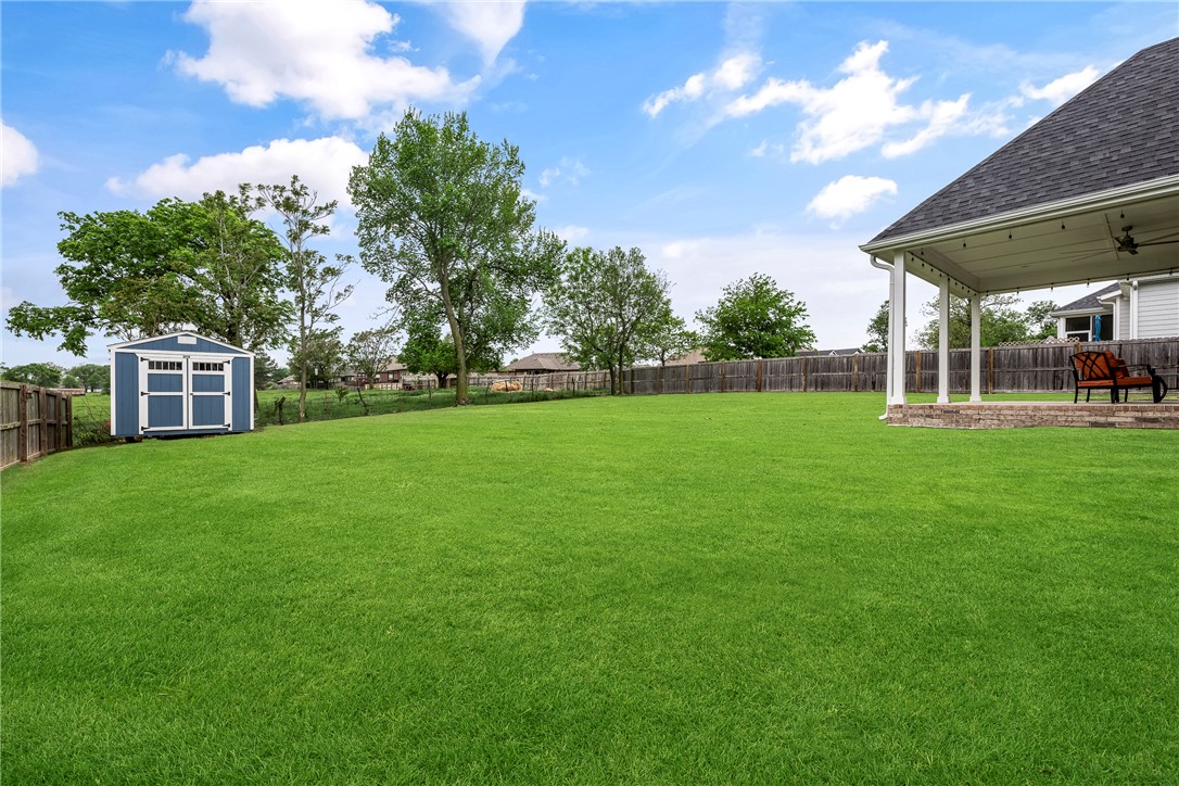 Crescent View - Residential