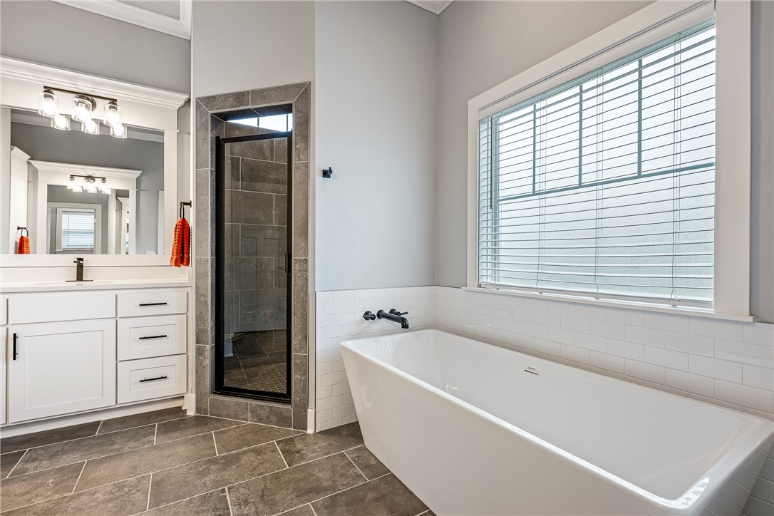 Crescent View - Residential