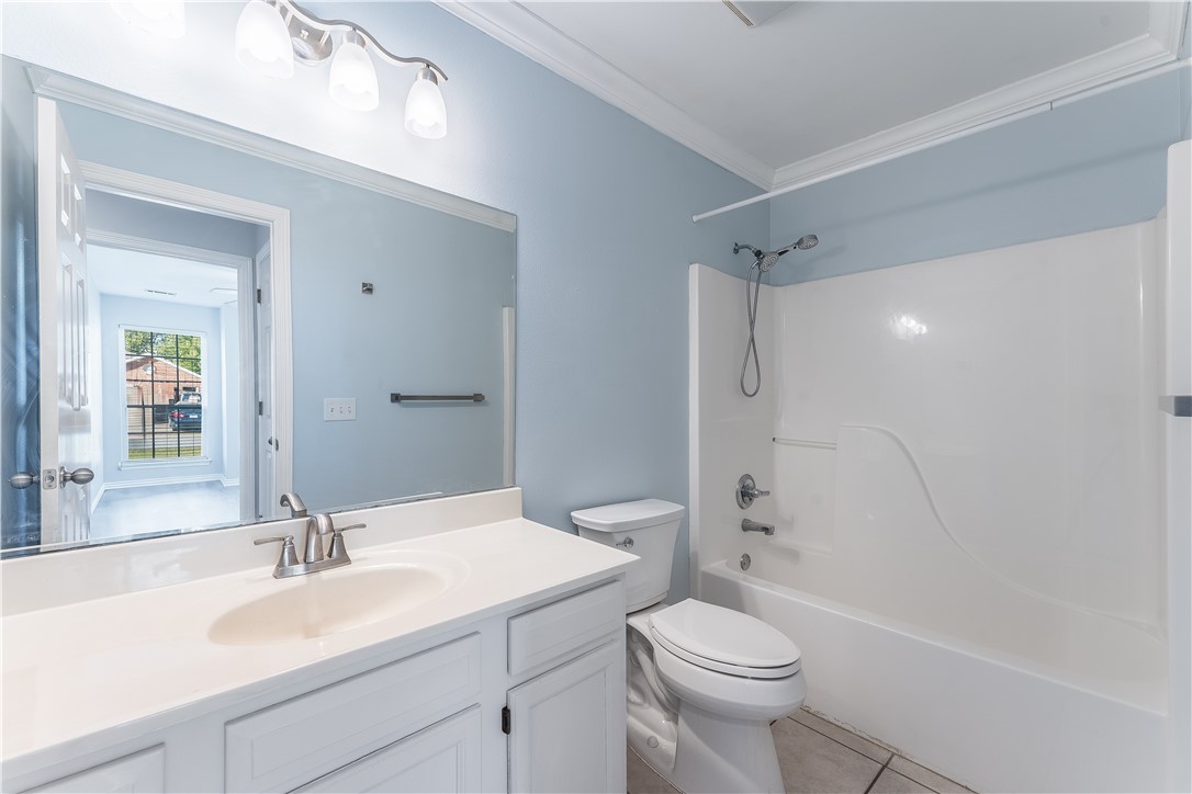 Carriage Square Sub Bentonville - Residential Lease