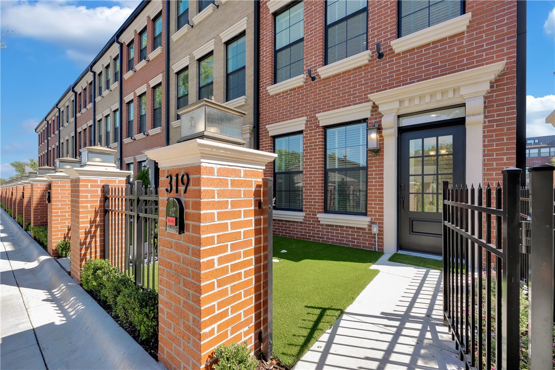 Oak One - Residential