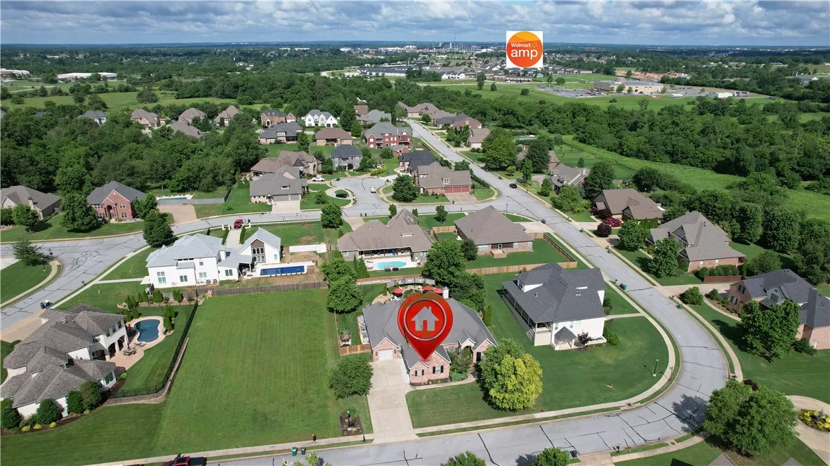 Rogers, Arkansas 72758, United States, 4 Bedrooms Bedrooms, ,6 BathroomsBathrooms,Residential,Active,139975