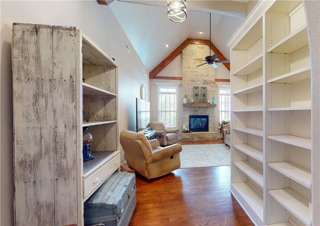 Creekside - Residential