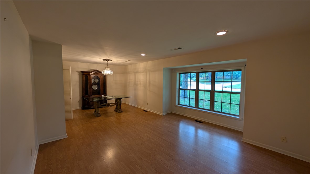 Oaks Manor Sub - Residential