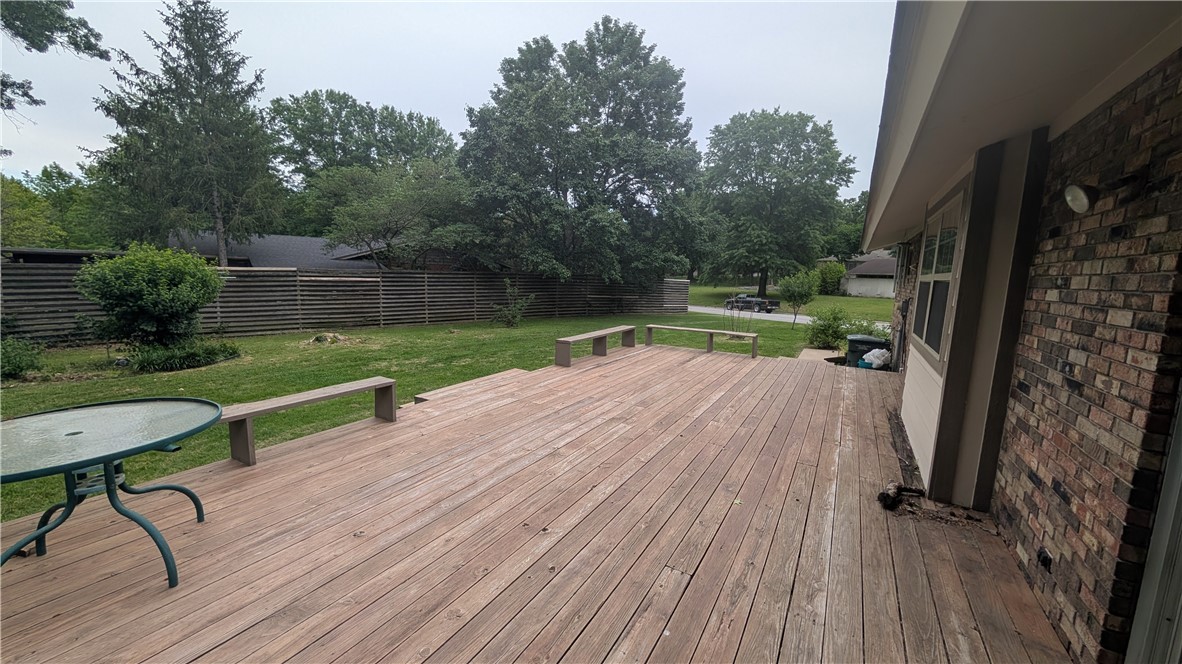 Oaks Manor Sub - Residential