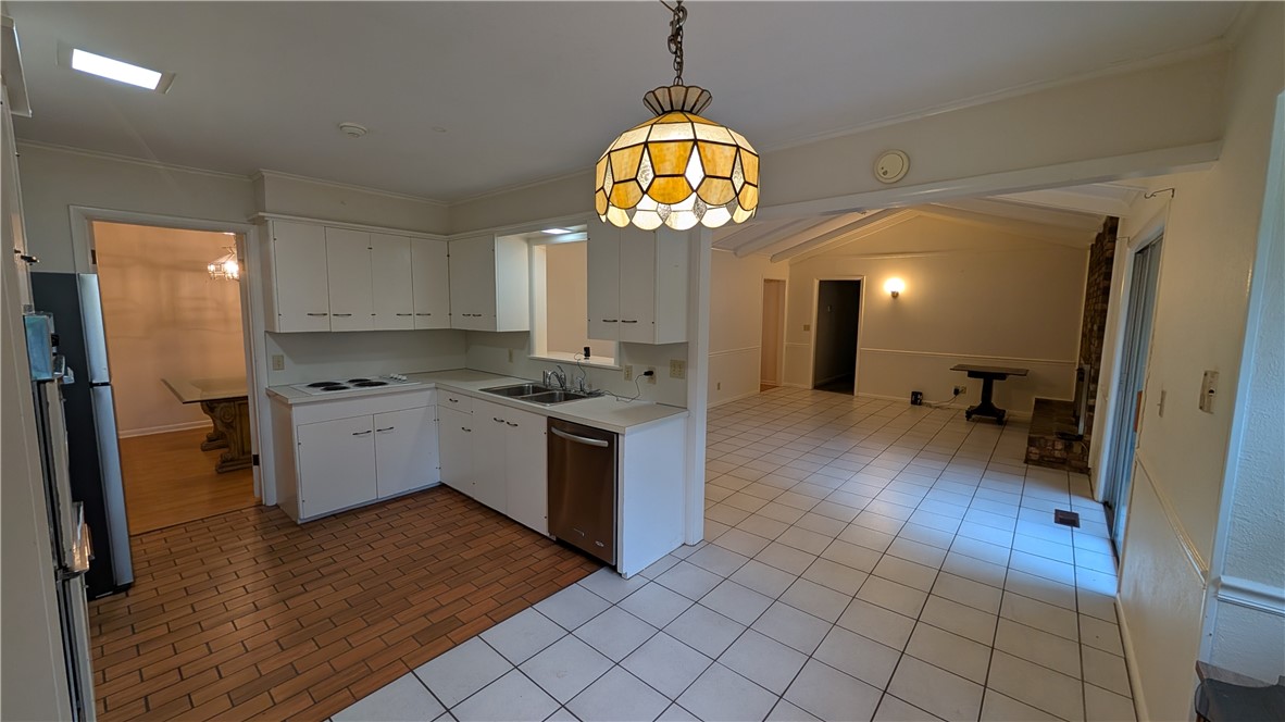 Oaks Manor Sub - Residential