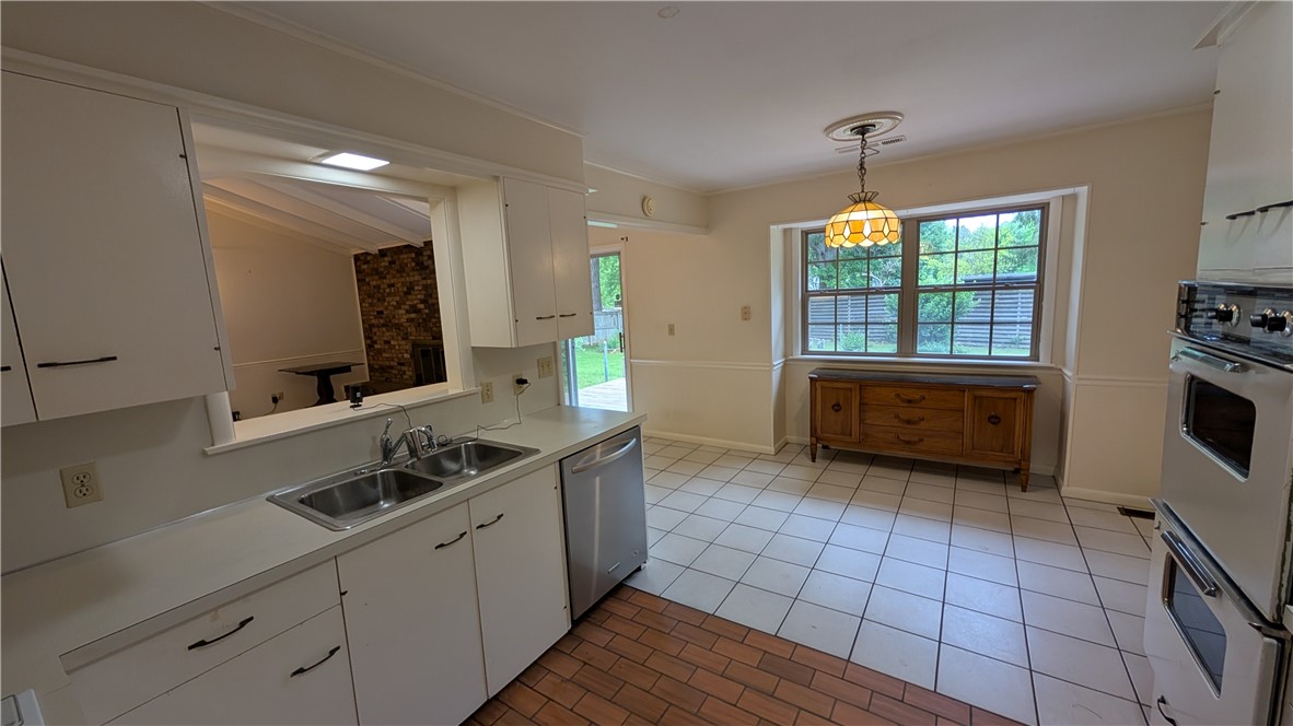 Oaks Manor Sub - Residential