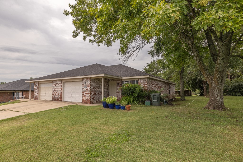 All brick duplex! 3Br-2Ba-1car per unit. New roof in 2022! Each unit has a primary bedroom with an ensuite bath. All bedrooms have a walk-in closet. Unit 857 has new laminate flooring & granite countertops. Unit 859 has a new HVAC & water heater. Tile floors in the kitchen, living room, and hall. Laminate flooring in the bedrooms. Granite kitchen countertop. Great investment opportunity with lots of potential!