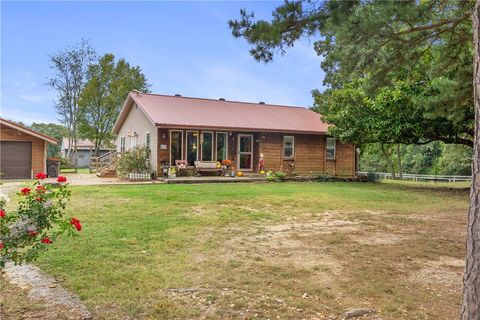 Photo of 17145 N Highway 94, Pea Ridge, AR 72751 (MLS # 1331258)