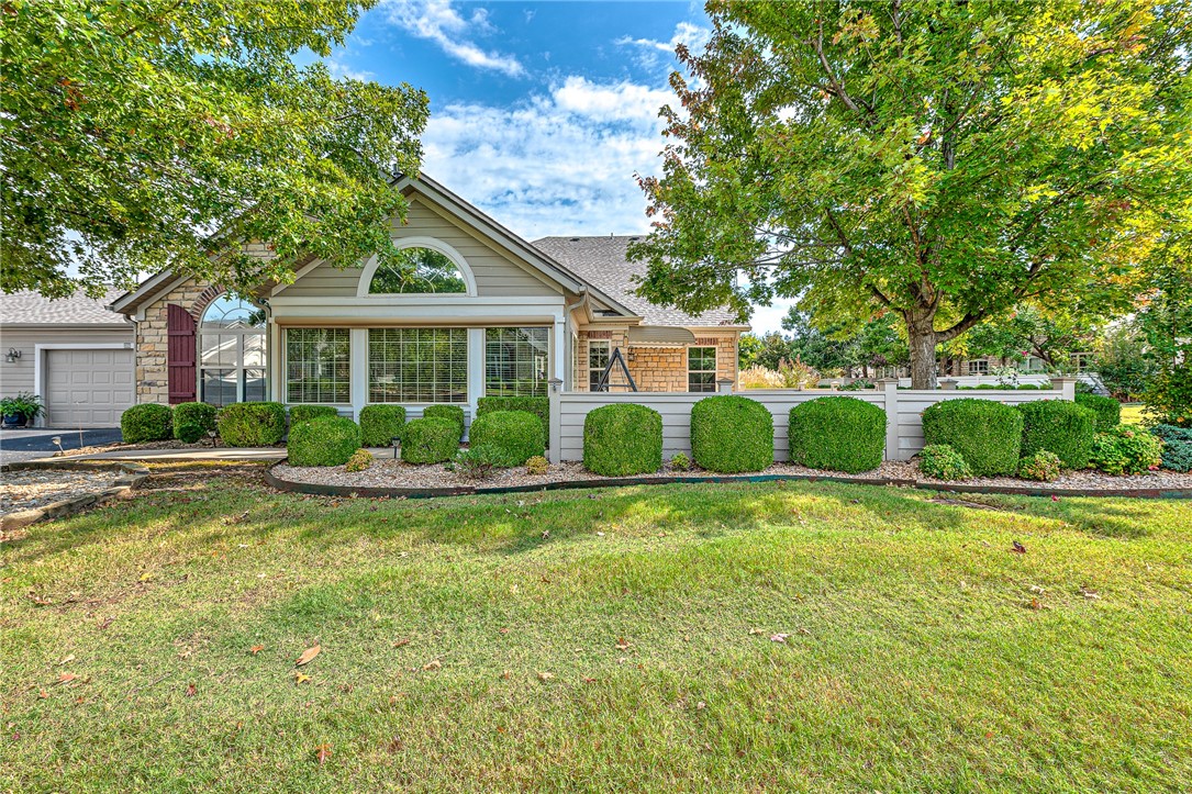 Arbors At Pinnacle Ridge Rogers - Residential