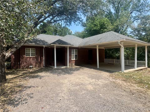 Photo of 404 NW 17th Street, Atkins, AR 72823 (MLS # 1357792)
