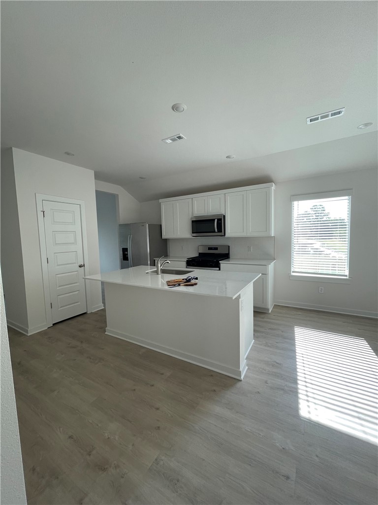 AIDEN'S PLACE - Residential Lease