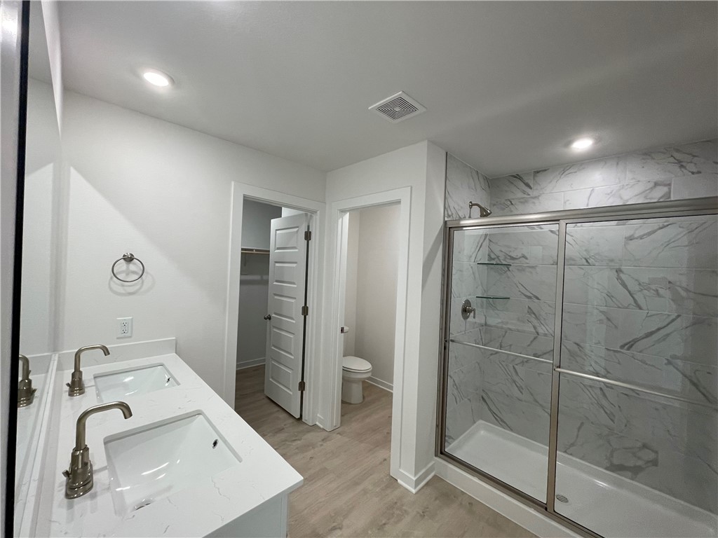 AIDEN'S PLACE - Residential Lease