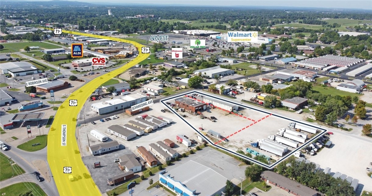 This hard-to-find industrial/land opportunity includes 2 warehouses totaling 11,126 SF and an additional 0.93 acre parcel.
The two warehouse buildings are currently fully occupied; however, 1010 Schmieding is leased on a month-to-month basis & could be occupiable within 30 days of closing, making this opportunity fit for an owner/user.
The additional parcel is currently leased to various users for truck/trailer parking on a month-to-month basis.
1000 Schmieding
This 5,126 SF building has 2 separate units and is currently 100% occupied.
1010 Schmieding
Currently leased on a month-to-month basis, this building could be occupied by an owner-user or re-leased to a new tenant at fair marketing value.
North Lot: 0.93 Acres
In its current state, the additional parcel has 21 truck stalls currently leased on a monthly basis. Historically, these truck stalls have seen consistent occupancy with little to no maintenance. Current gross parking income: $21,600/year.