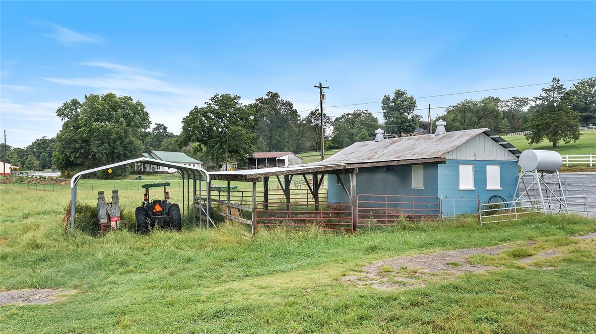 Tontitown Outlots - Farm