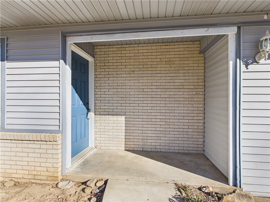 Lillie Shaddox Iii - Residential